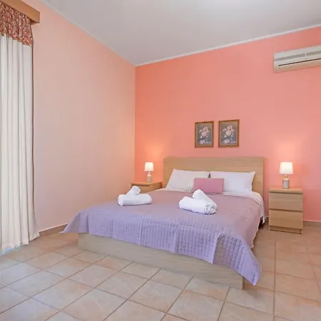 Lina's Amazing House In Ialysos 别墅
